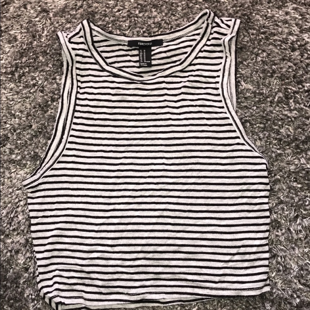 Striped black and grey crop top from forever 21 ✨